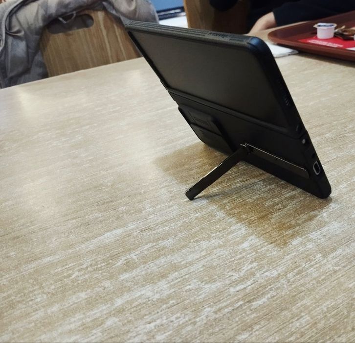 Samsung Z Fold4 512/12gb (как новый, есть чек и все прилагается)