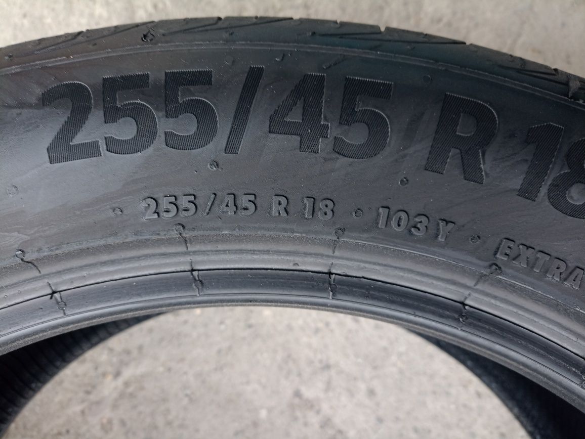 4 anvelope Continental 255/45 R18 dot 1521