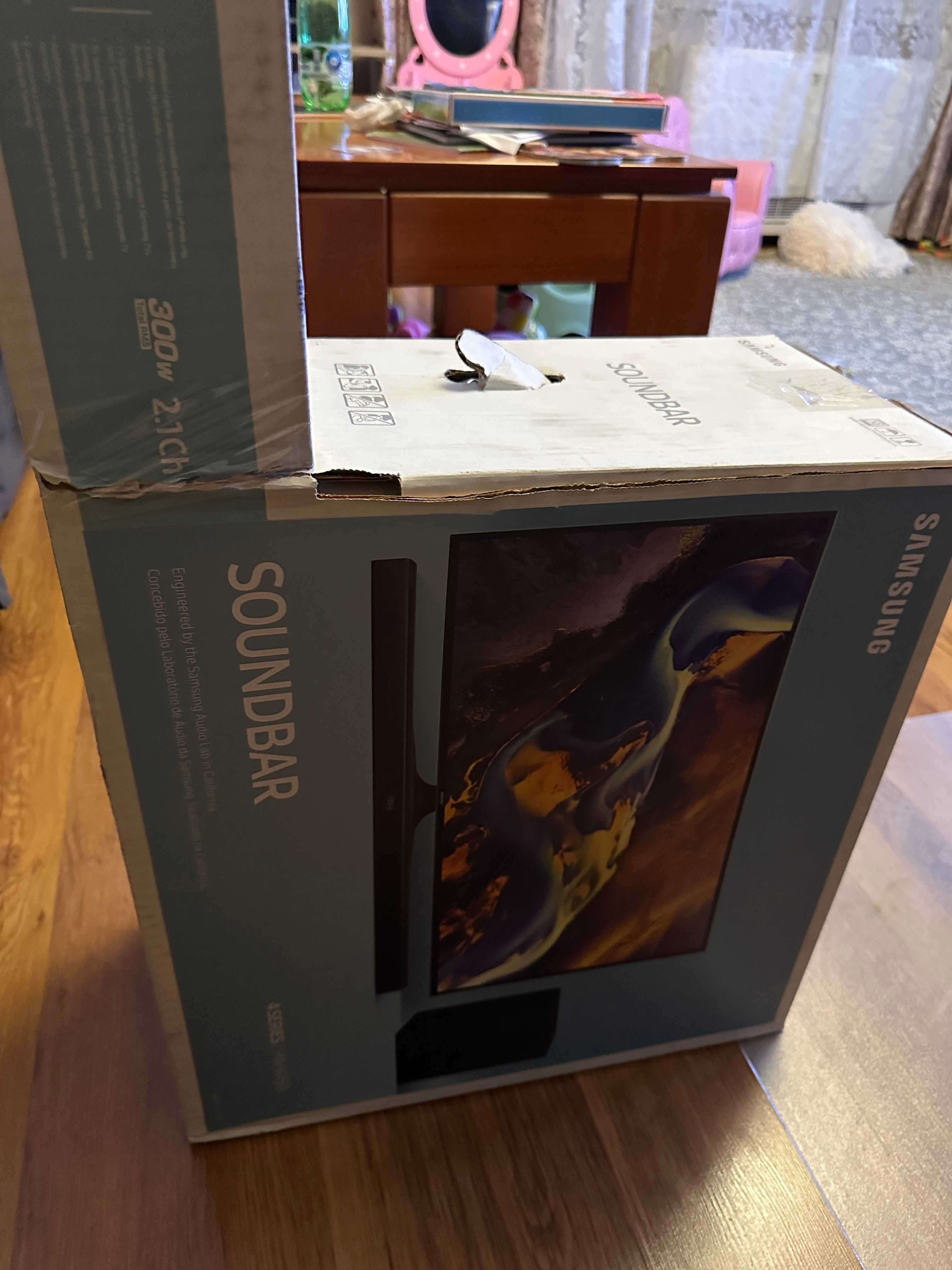 Soundbar Samsung HW-K450, 300W, 2.1 -  Черен
