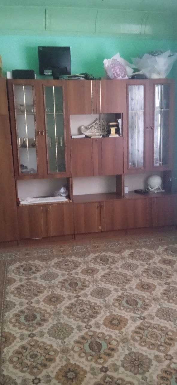 Uy sotiladi Nurafshonda
