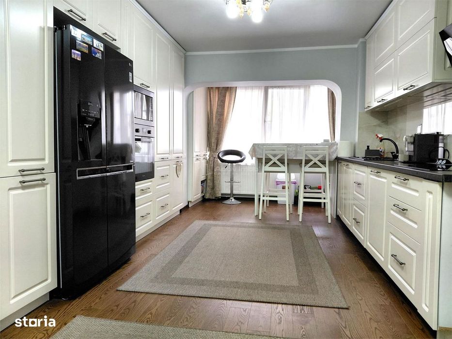 Apartament lux 4 camere ultracentral complet mobilat si utilat
