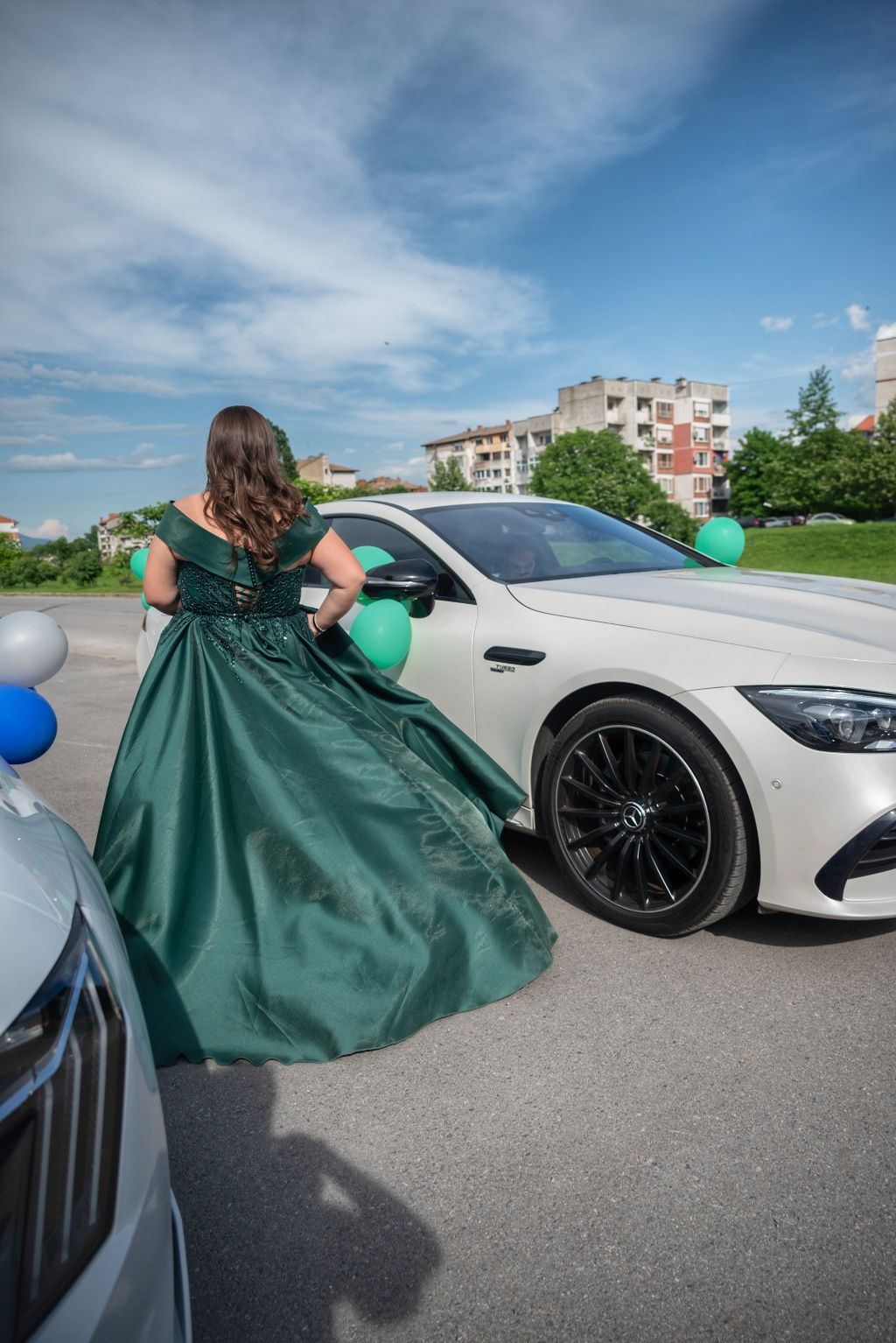 Абитуриентска рокля