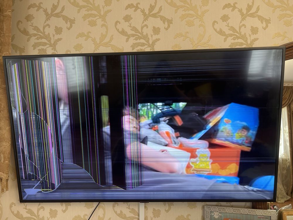 Продам телевизор Самсунг диагональ 55