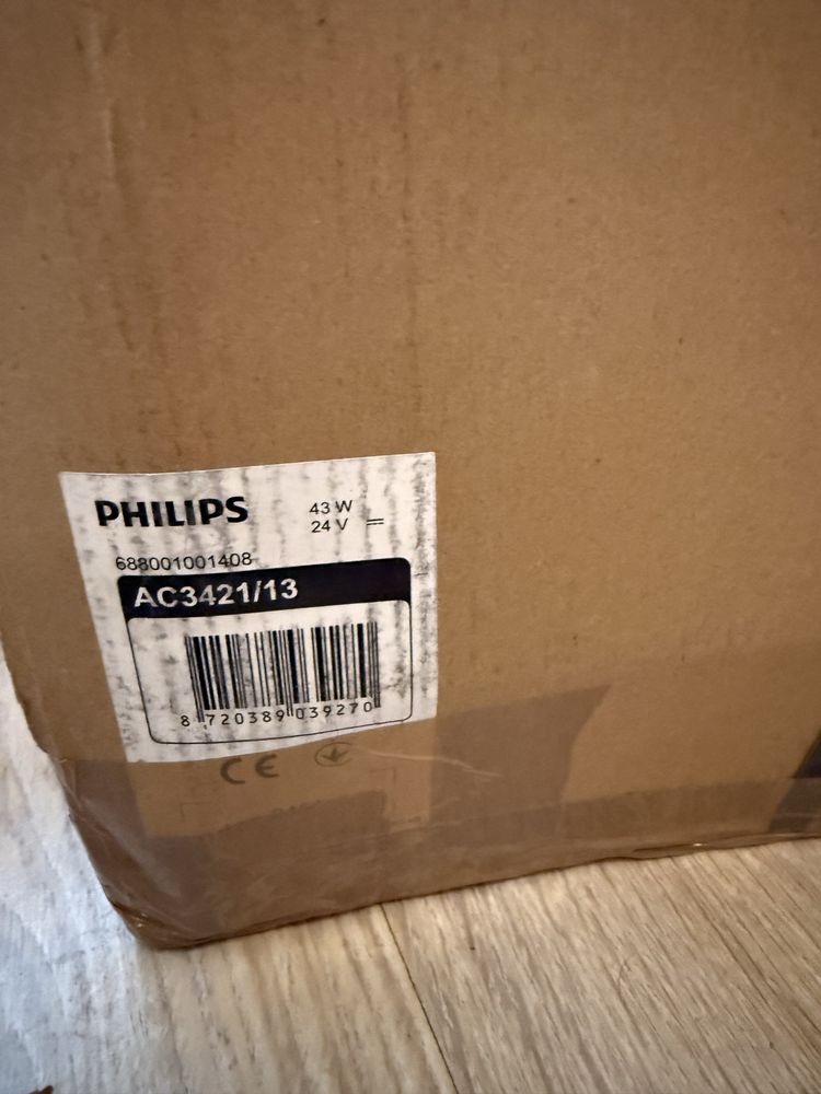 Продавам пречиствател и овлажнител за въздух 2в1 - Philips AC3421/13