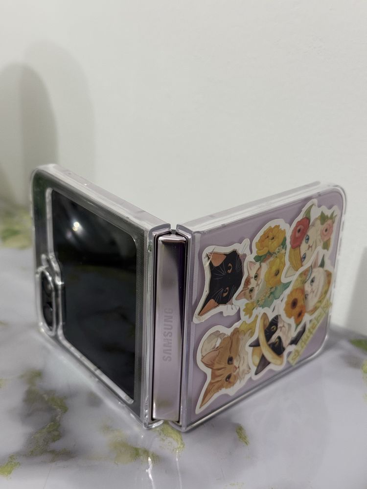Samsung Galaxy Z Flip 5