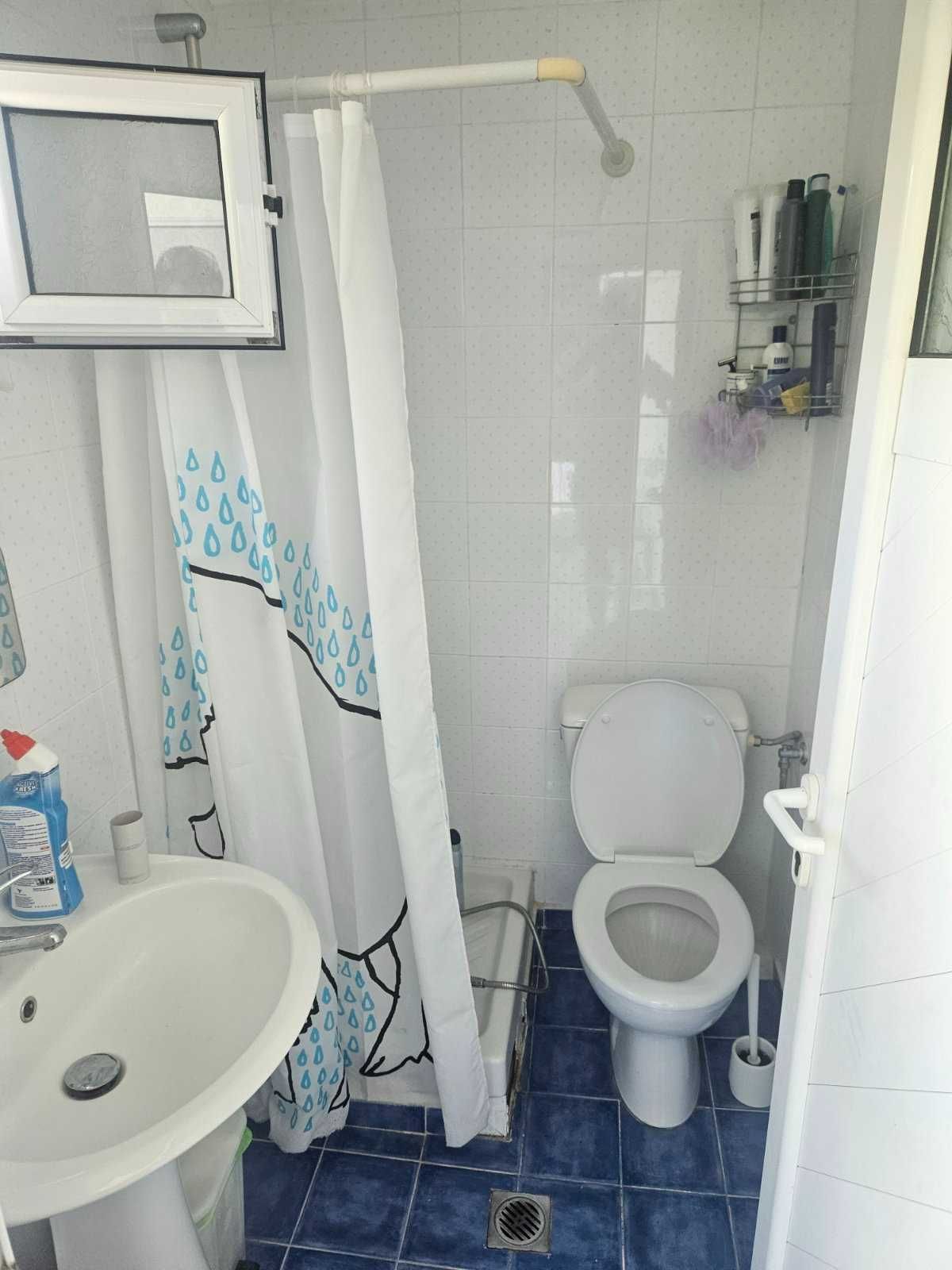 Къща на брега на морето