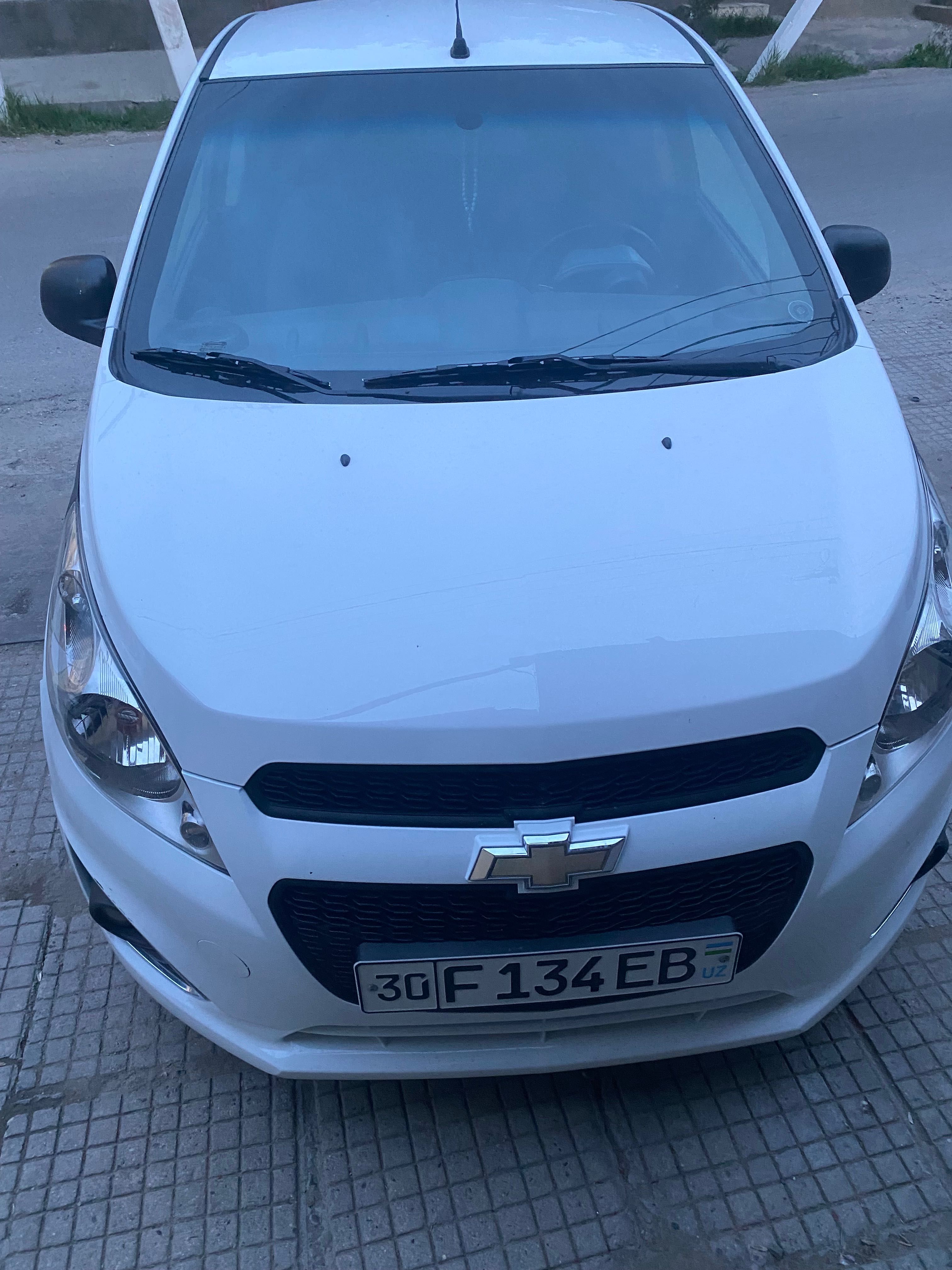 Chevrolet spark 2019 yil vikup 2 evro