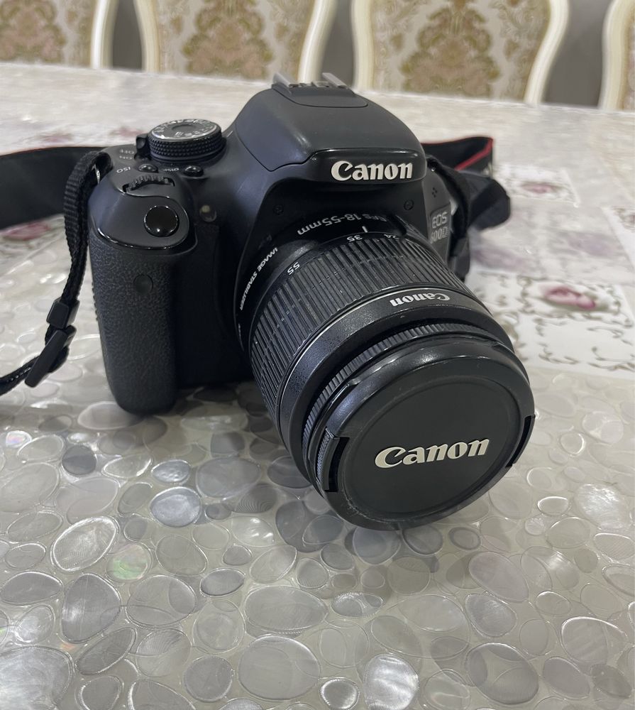 Продается фотоаппарат Canon EOS 600D
