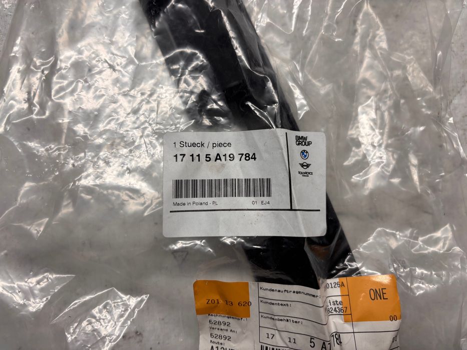 Държач на радиатора BMW G60/61/68/70