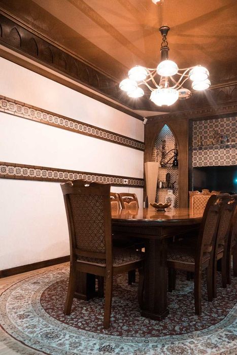 Срочно продаётся 4-этажный дом с авторским ремонтом, 2 сотки, Никитина