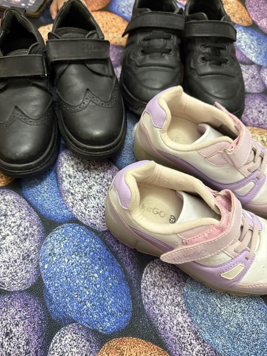 Детская обувь продам