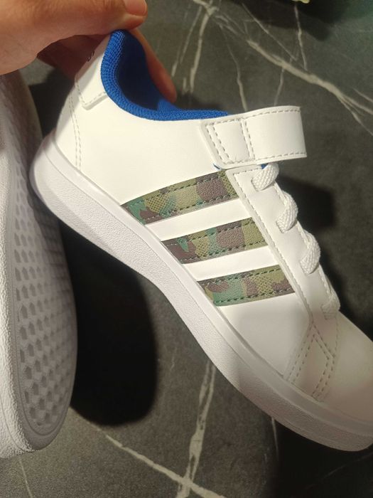 Нови детски маратонки Adidas