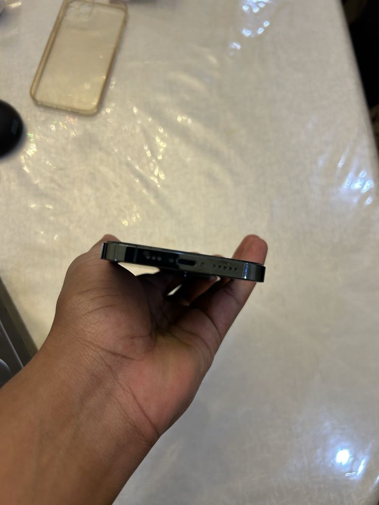 Iphone 12 pro idial