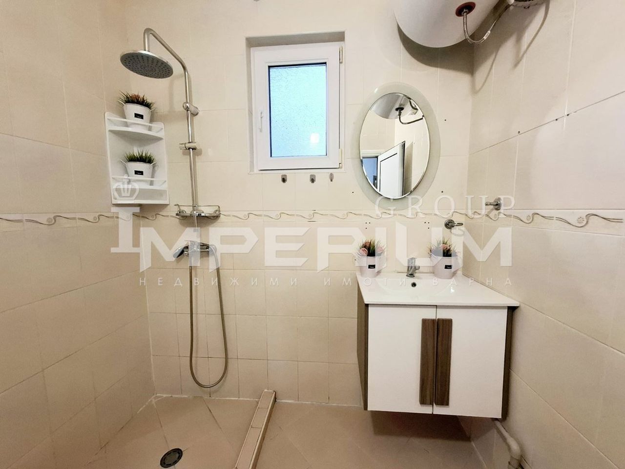 Дава се под наем Къща в с. Кичево, Област Варна - 140 кв.м за 867 € - Снимка #6