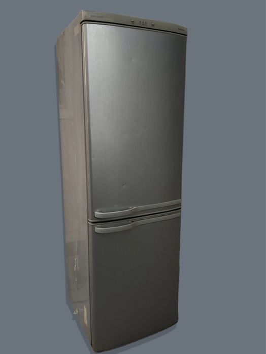 Холодильник  samsung