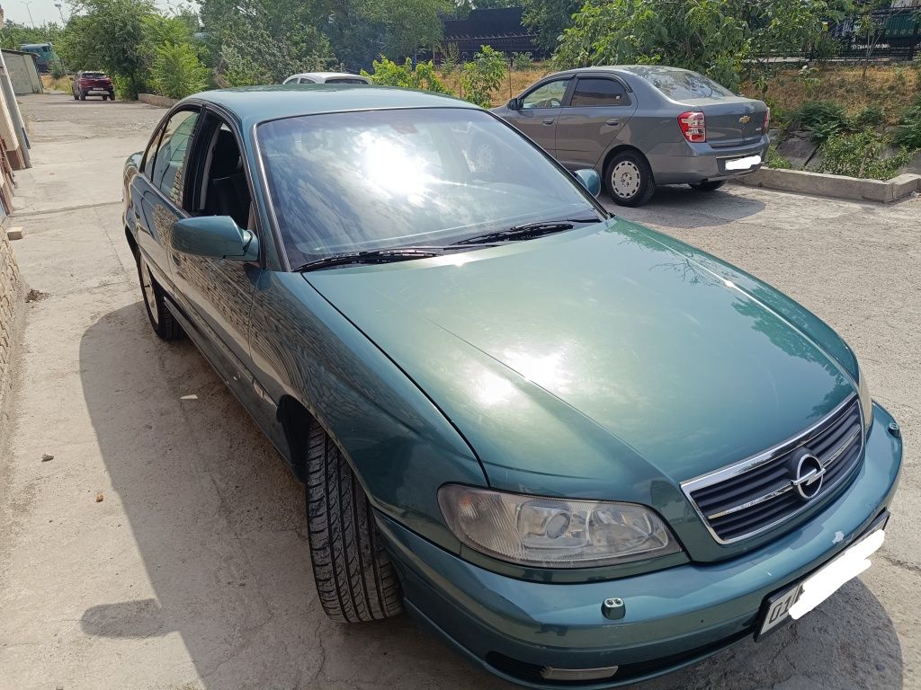 Opel Omega B 2002