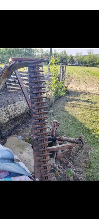 Vand o coasa  in stare buna