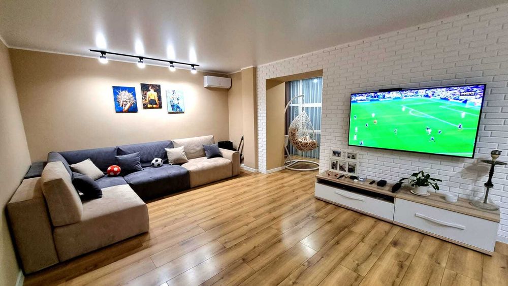 3 комн квартиру в районе университета