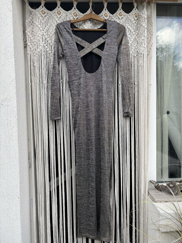 Чисто нова рокля Miss Selfridge