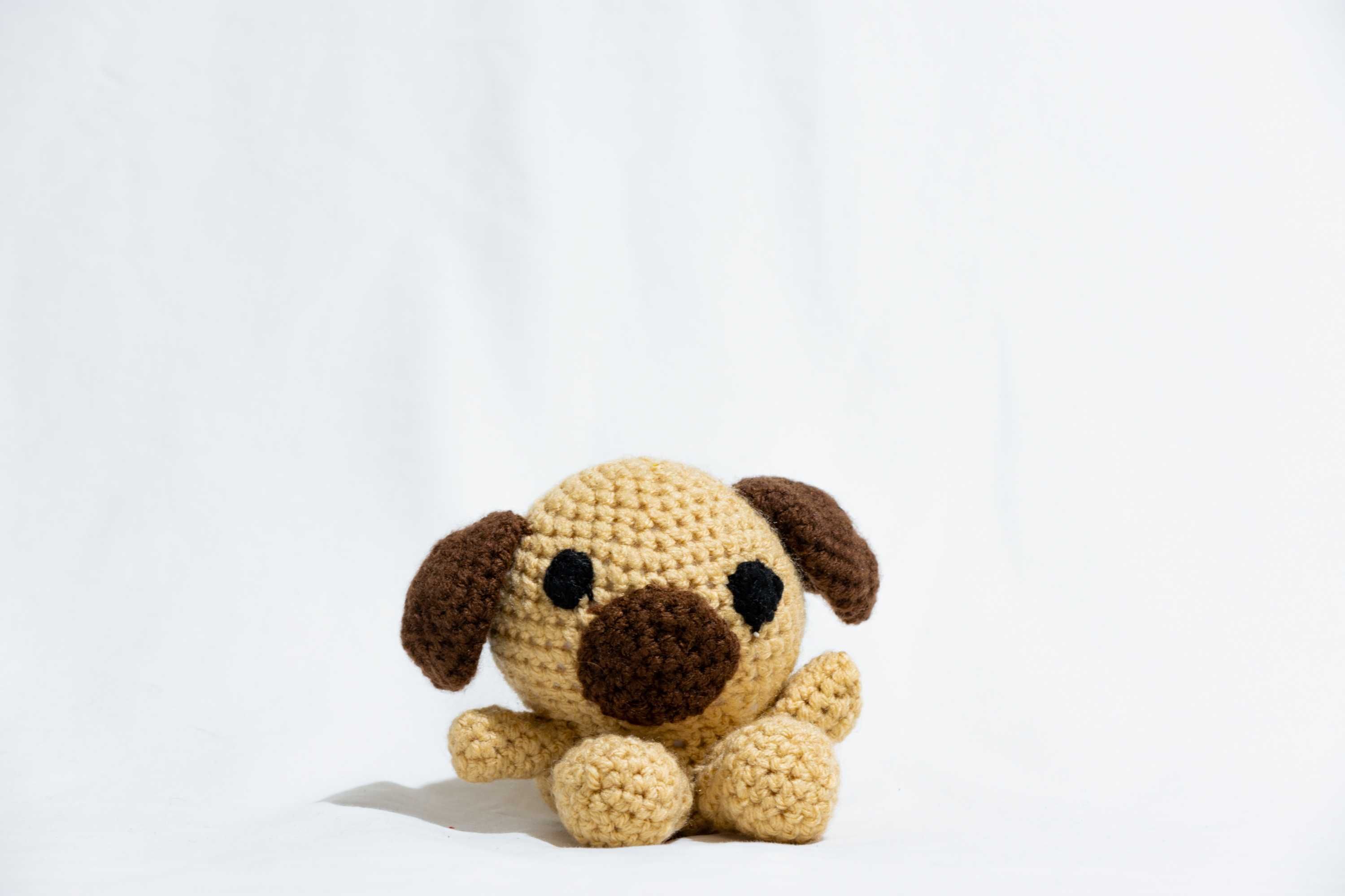 Vand jucarie papusa crosetata Catel (amigurumi - handmade)