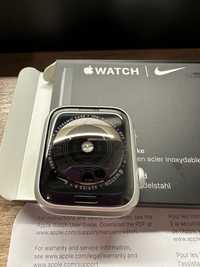 Apple Watch Nike Series 5, 44 мм