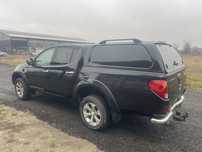 Usa stanga dreapta fata spate mitsubishi l200 facelift 2010-2015