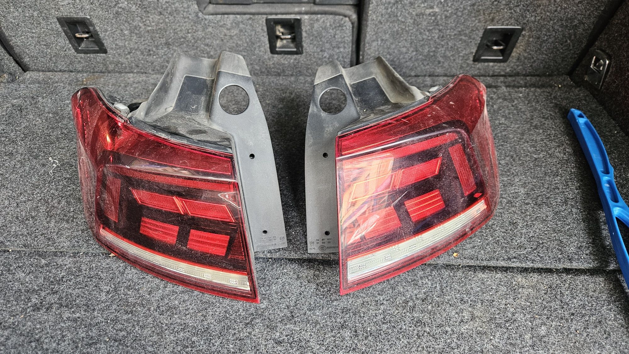 Външни стопове  LED за VW PASSAT 8