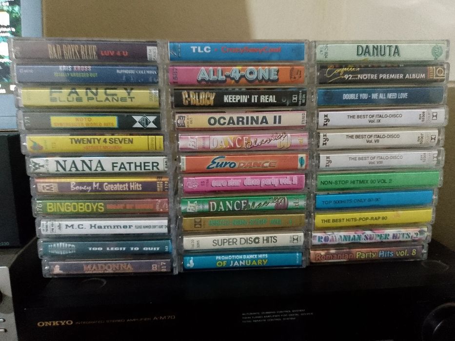 50 de Casete audio cu selecții și albume integrale ,disco 80 și dance
