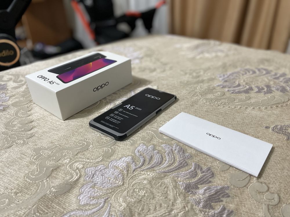 OPPO A5 2020 Mirror Black в отличном состоянии