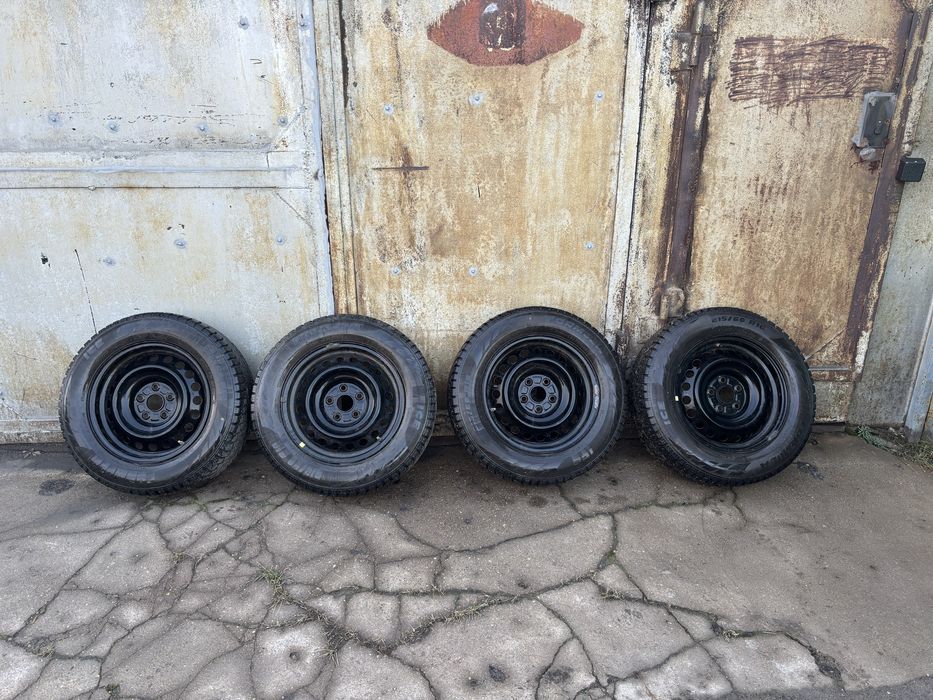 Продам колеса с дисками Тойоты