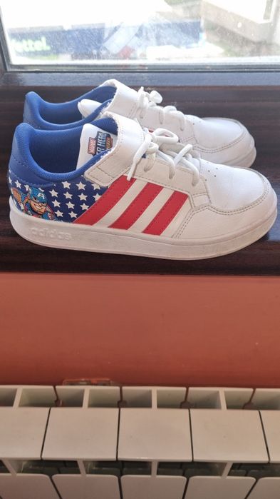 Маратонки Adidas