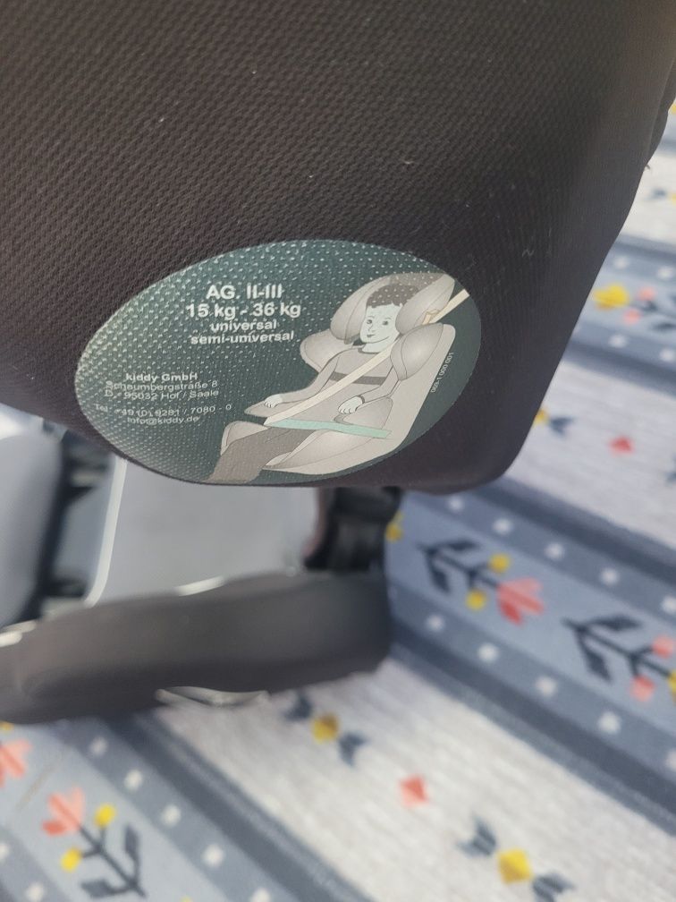 Scaun auto pentru copii