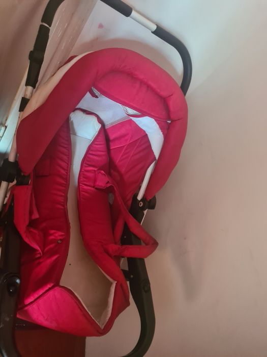 Продам коляску в хорошем состоянии