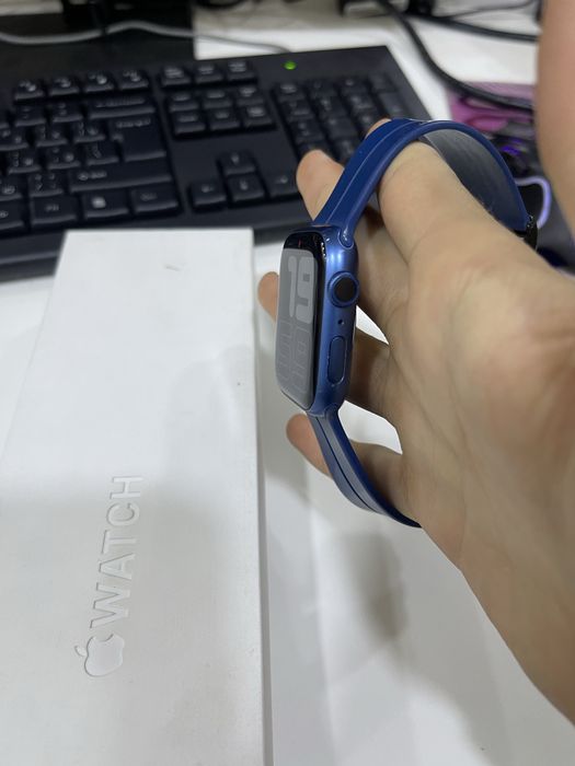 Apple Watch Series 7 • 45 мм • 32 GB • 85%