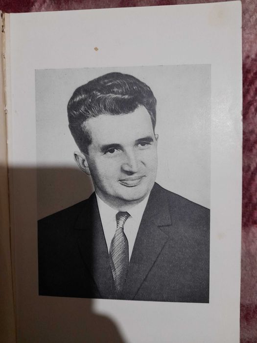 Cărți din perioada COMUNISTĂ