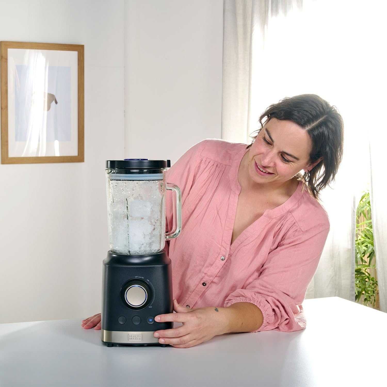 Мощен Блендер Black+Decker BXJB2000E, 2000W