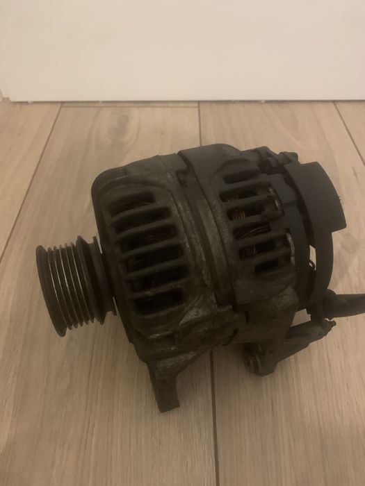 Alternator Volkswagen golf-audi cod 028903028D
