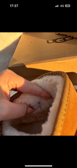 Cizme Ugg clasic mini