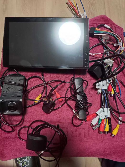 Автомагнитола Андроид  Teyes CC 3 полный  комплект.