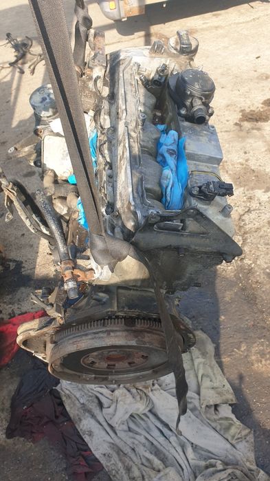 Motor fara anexe Mercedes Vito W638, C si E class 2.2 cdi