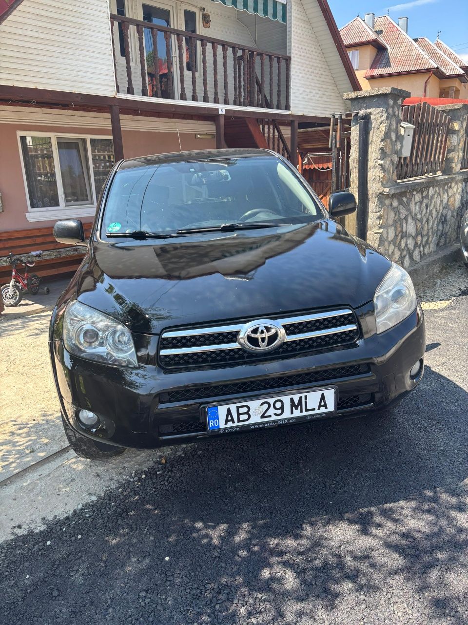 Vând Toyota rav4