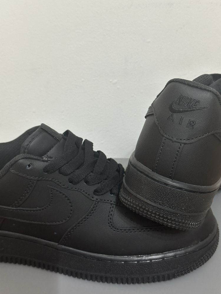 Air Force 1 AF1 Low Black