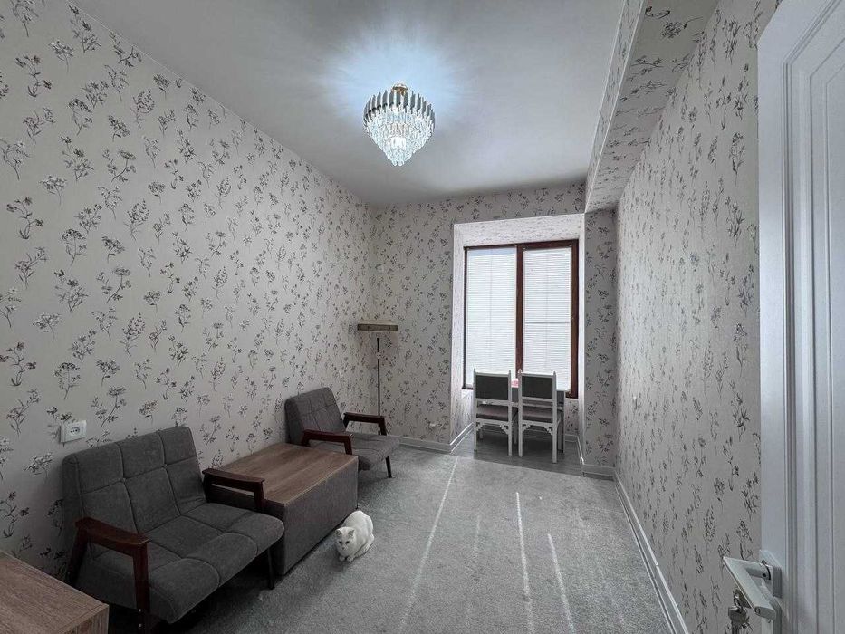 3 хоналик квартира 7 этаж, крытый савдо мажмуаси