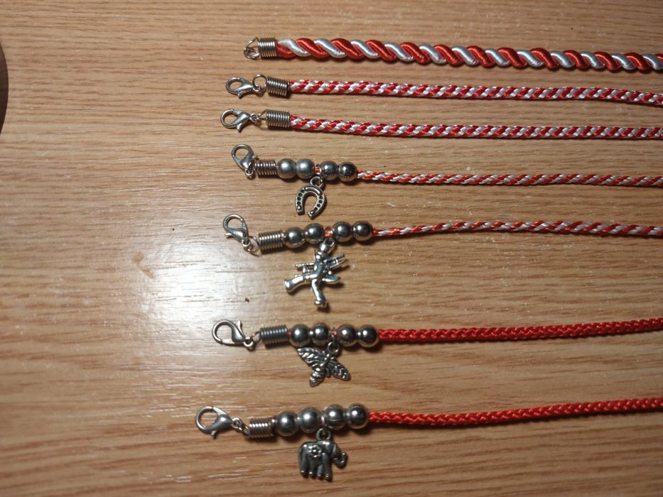 Bratari din snur de martisor impletite
