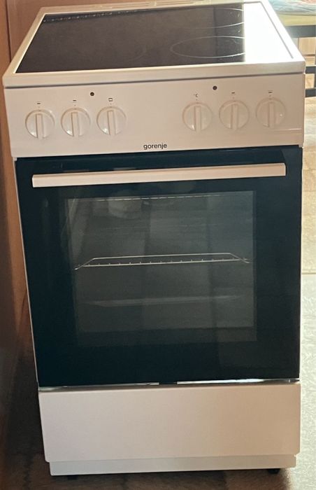 Продам стеклокерамическую плиту gorenje