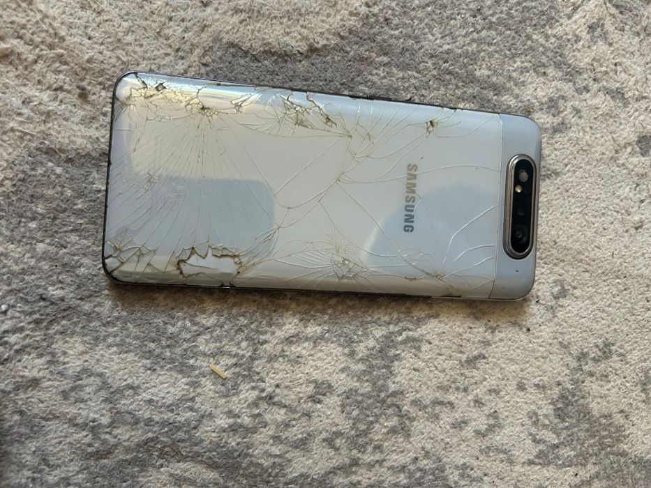 Samsung a80 харошем состаяние