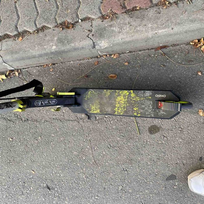 Детска Тротинетка MID 5,Зелено-Черна