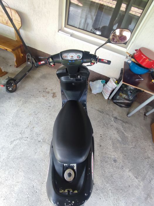 Scuter de vânzare 49cc
