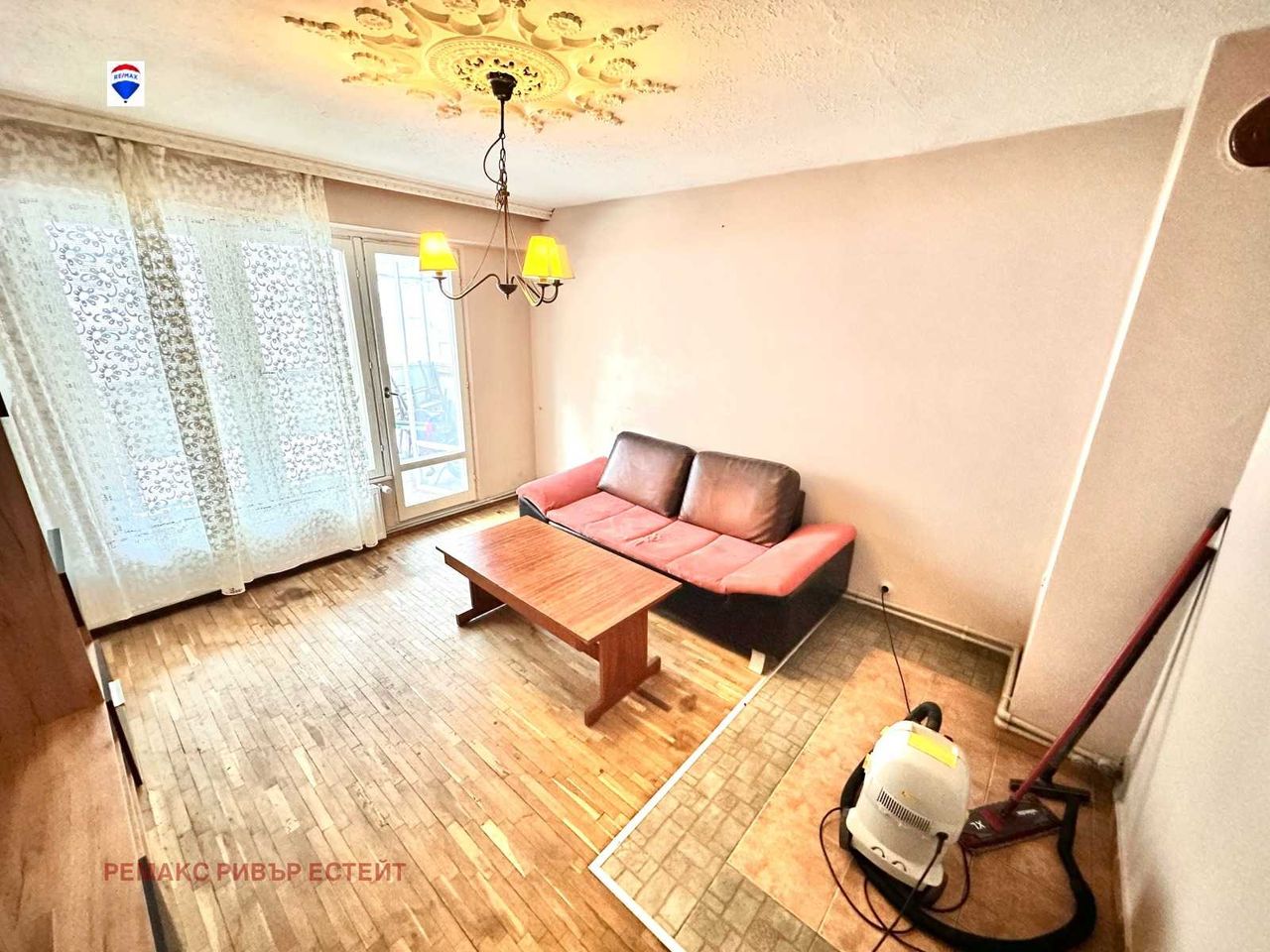 Продава се Тристаен апартамент в Русе, Широк център - 80 кв.м за 1174 €/кв.м - Снимка #4