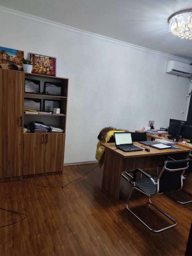 Сдаю в аренду офисное помещение на Чиланзар 8 квартал